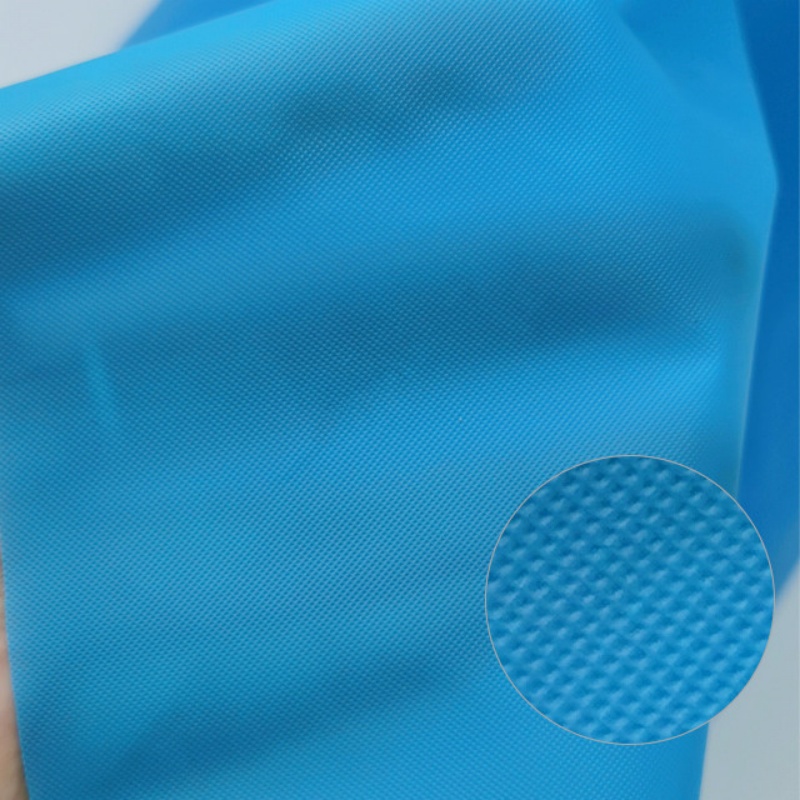 Película CPE impermeable y gofrada para cubrezapatos antideslizantes desechables - YuChen
